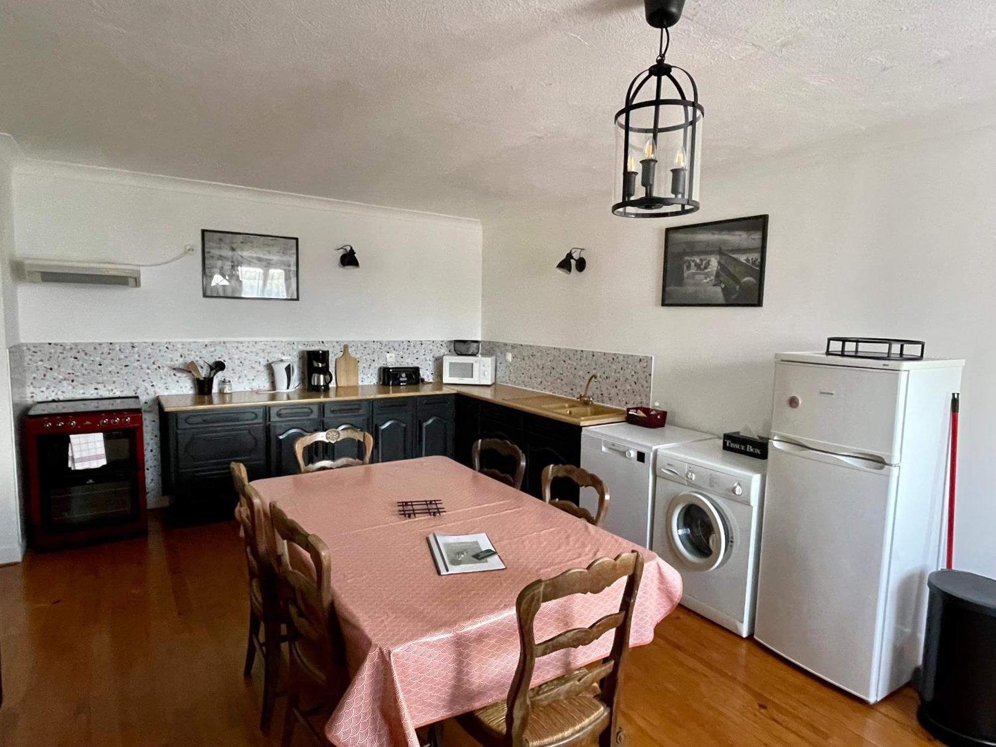 Gite Omaha 3 Etoiles - La Ferme Delaunay Saint-Come-du-Mont エクステリア 写真