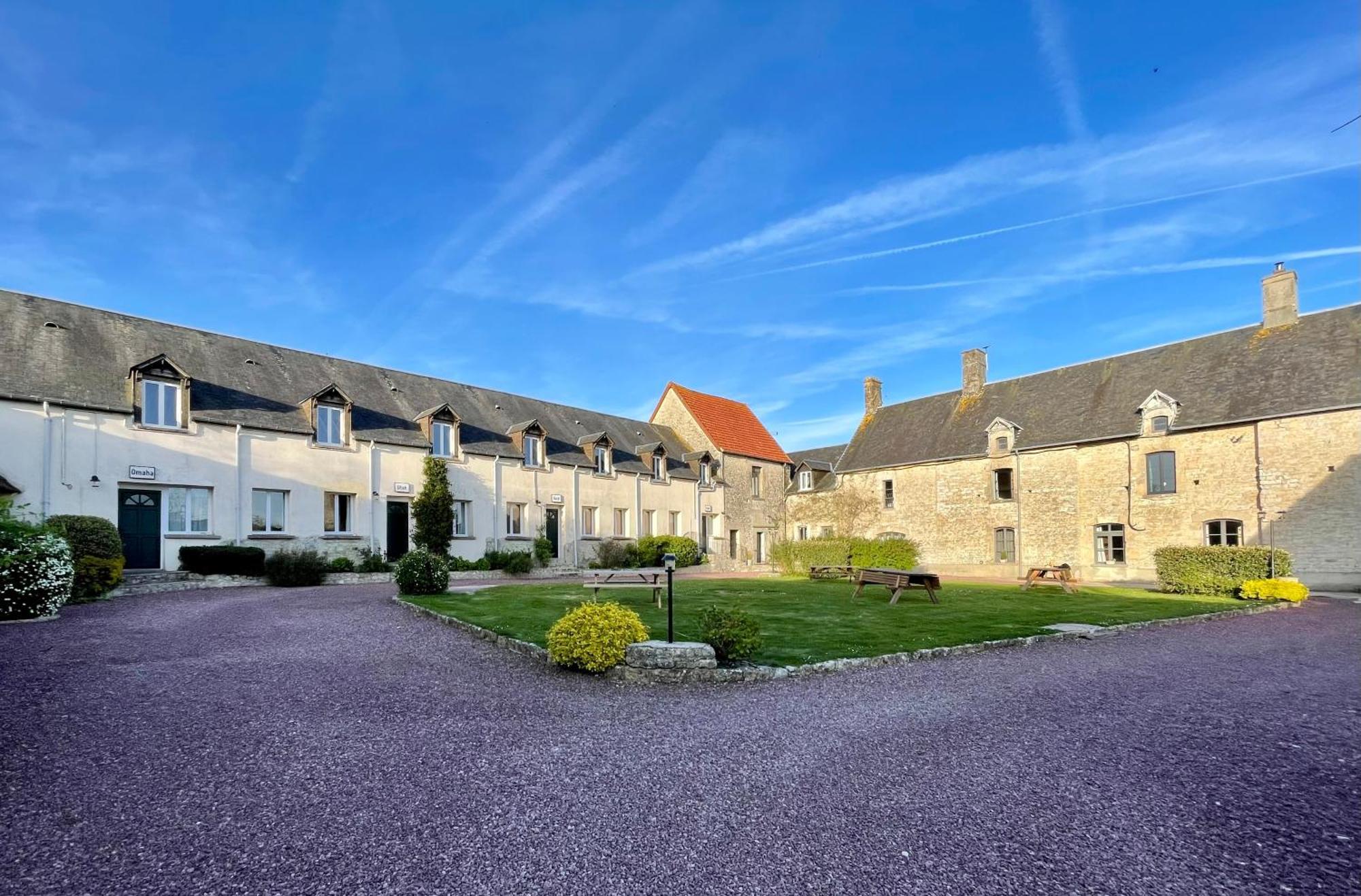 Gite Omaha 3 Etoiles - La Ferme Delaunay Saint-Come-du-Mont エクステリア 写真